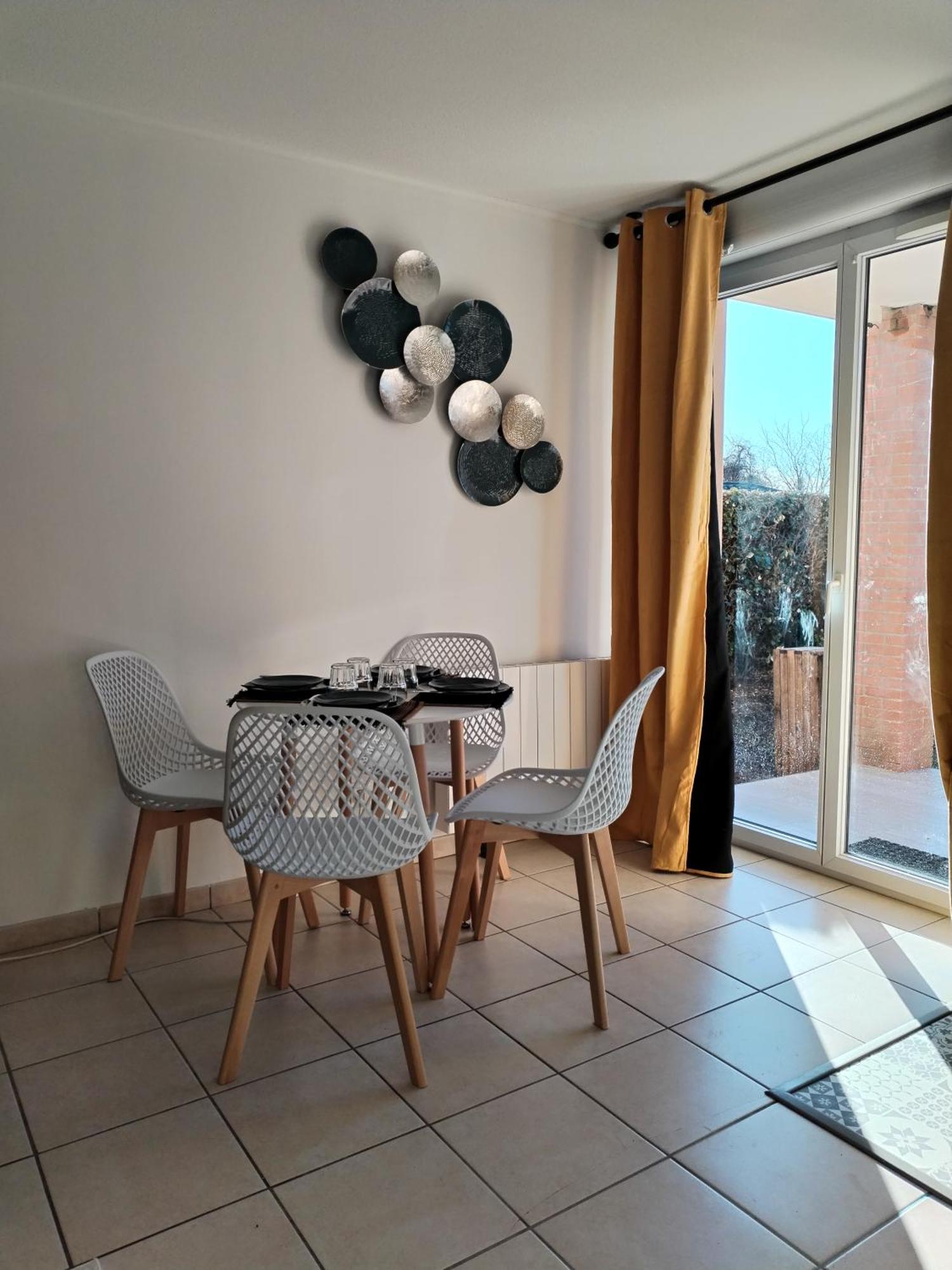 T2 Spacieux Tres Bien Place Gagnac-sur-Garonne Εξωτερικό φωτογραφία